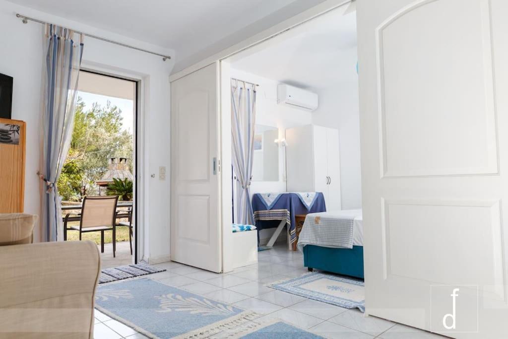 Karantou Villa Tirós Eksteriør billede